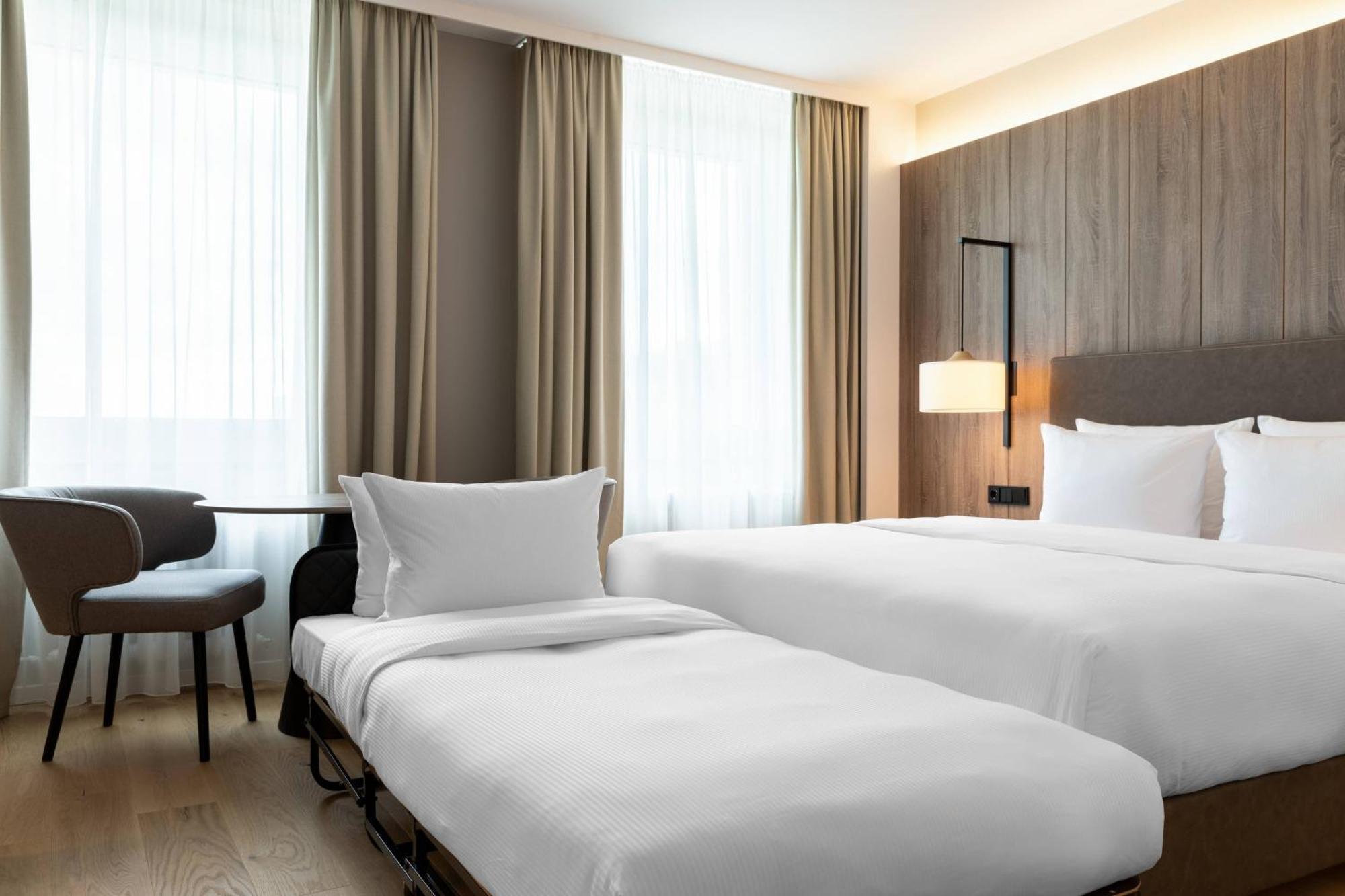 Ac Hotel By Marriott Berlin Humboldthain Park Exterior foto